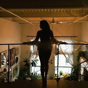 Meet your Posher, Dominique